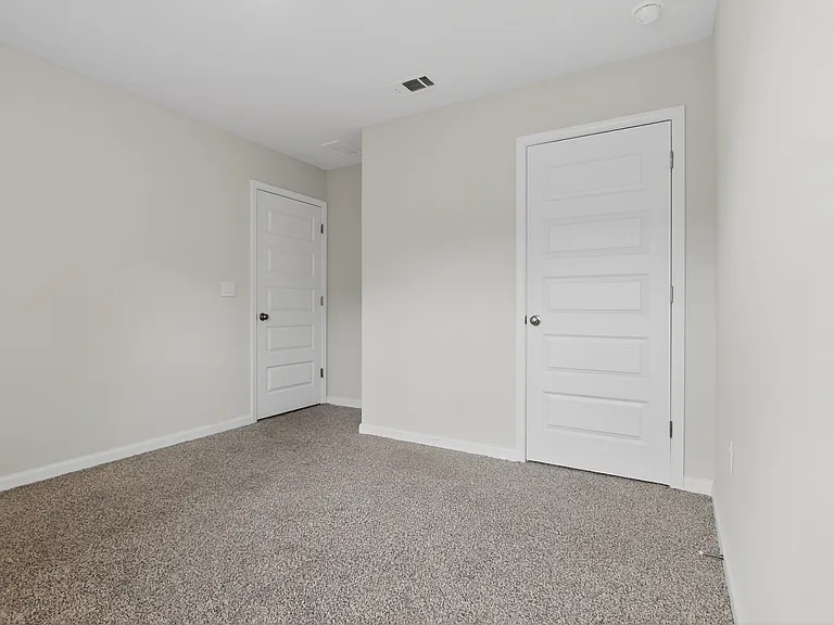 6817 Interlachen Ln — Photo 16