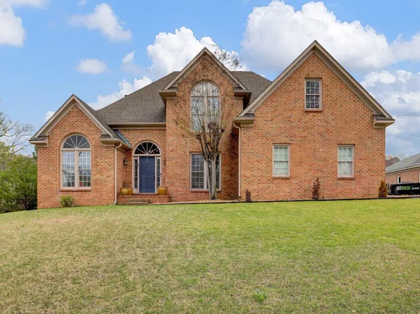 8836 Doveland Dr, Cordova, TN 38018