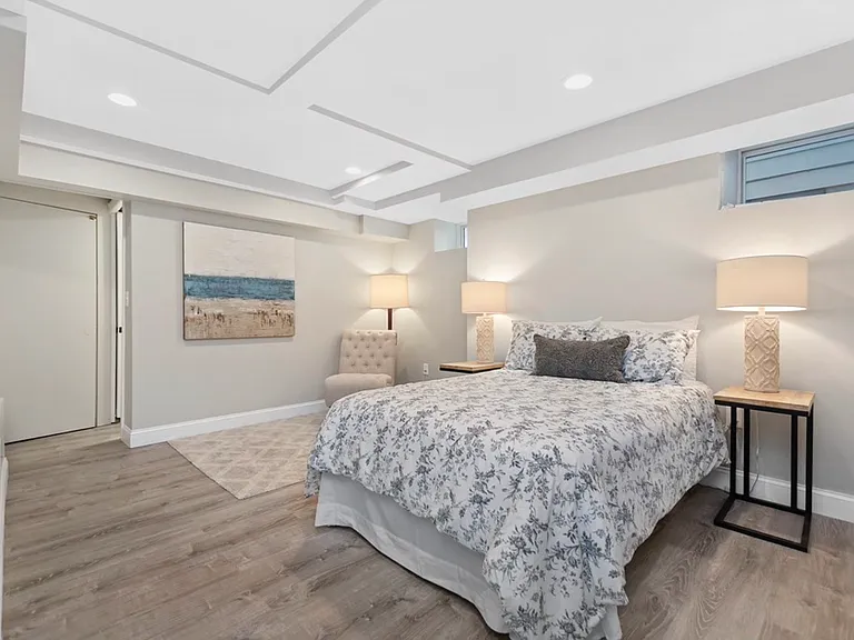 15 Richard St #1 — Photo 13