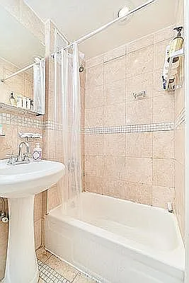 Rented by Living New York | media 5