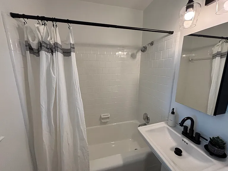 14 Bay Dr NE — Photo 37