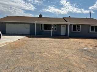 12275 Lipian Rd, Apple Valley, CA 92308