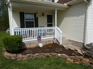 302 Grant Ave, Oak Grove, KY 42262
