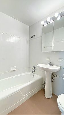 5th image of 42 W 83rd St #2R