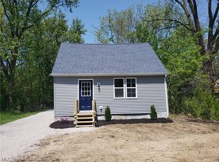 617 Dewitt St, Lorain, OH 44055