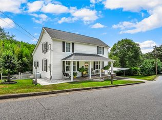 22 Hammett St, Piedmont, SC 29673