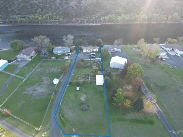 20296 Clearwater Dr, Lewiston, ID 83501