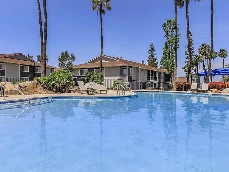 Redlands Lawn & Tennis — Photo 10