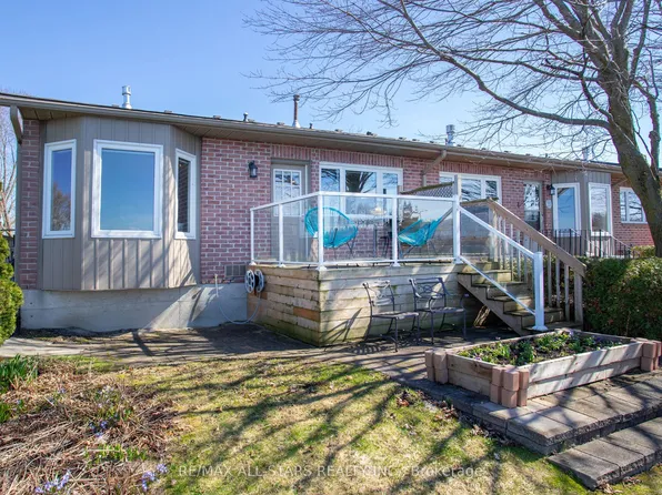 234 Water St #18, Scugog, ON L9L 1C4