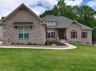 114 Hollow Ridge Cir, Huntsville, AL 35811