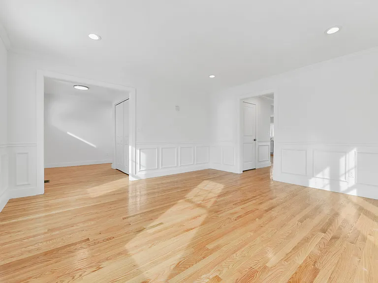 62 W Milton St #62 — Photo 15