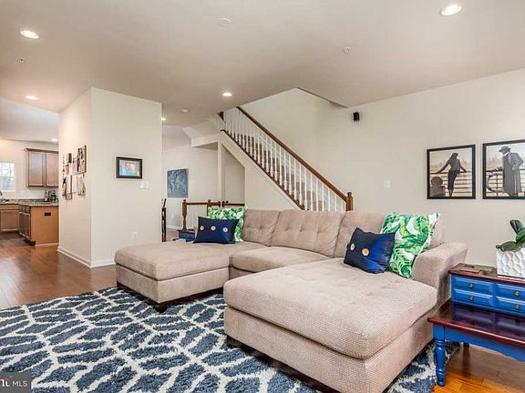 5th image of 7013 Dannfield Ct