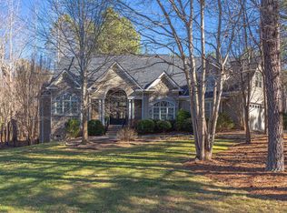 2032 Silverleaf Dr, Youngsville, NC 27596