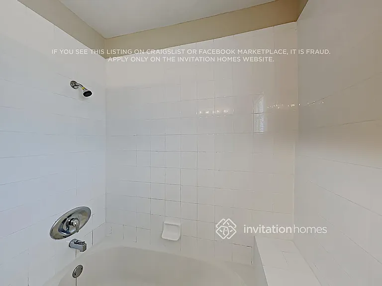 10338 NW 7th St — Photo 14