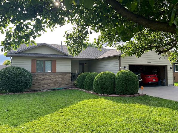 2703 Hennessey Ct