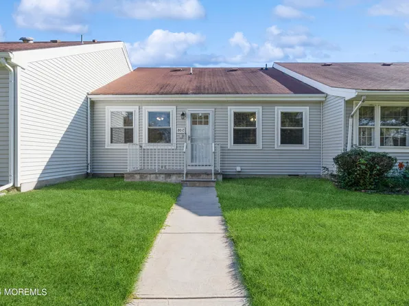 80 Parkway Drive Unit C, Freehold, NJ 07728