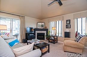 4th image of 241 Lakeside Dr
