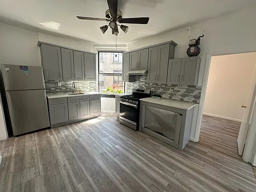 2384 Hughes Ave #7B Photo 1