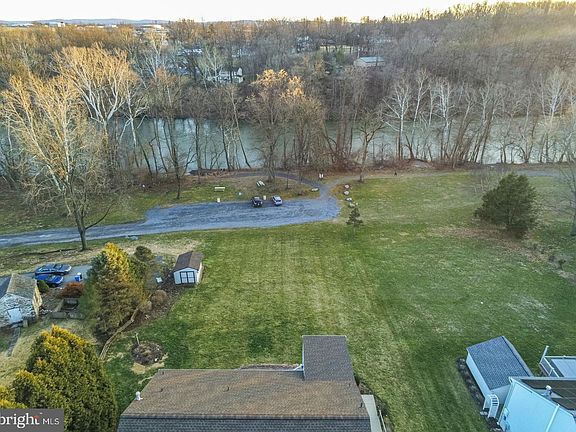 5th image of 4008 River Rd