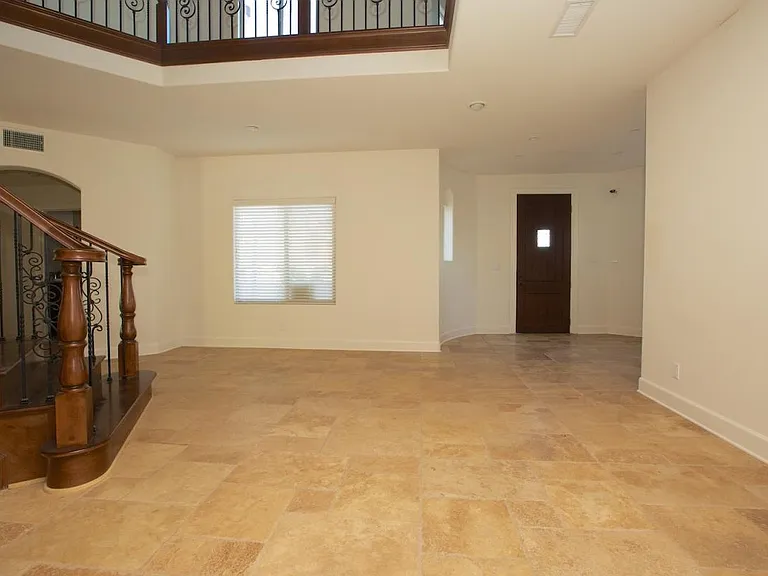 40351 Heirloom Ct — Photo 15
