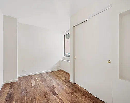 Sold by Compass | media 7