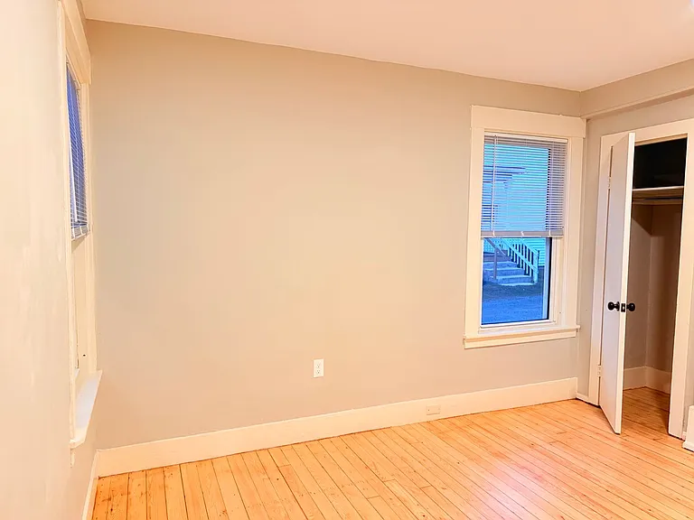 31-63 Christian St #77 — Photo 24