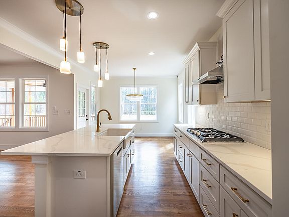 3rd image of 3208 Bruce Garner Rd