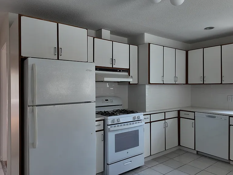245 Broadway #2 — Photo 14