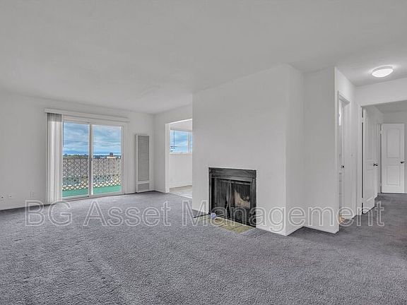 3rd image of 2041 Miramonte Ave APT 22