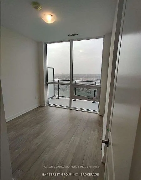 4699 Glen Erin Dr #Penthouse 05 — Photo 10