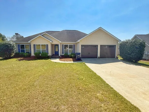 708 Sandstone Dr, Dothan, AL 36303