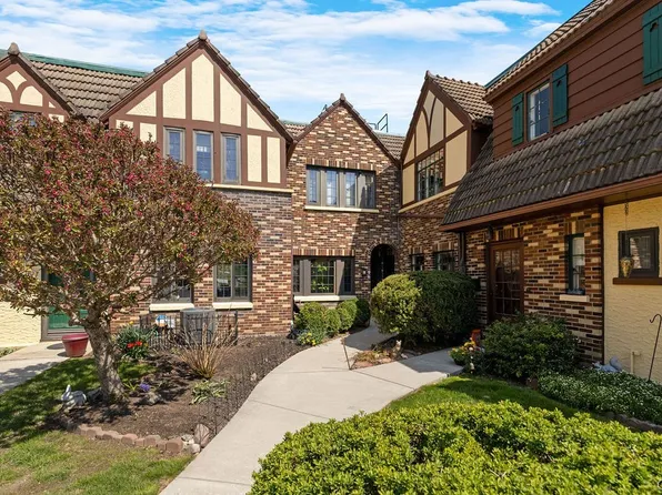 3401 James St APT 7, Syracuse, NY 13206