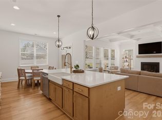 322 Shinnville Rd, Mooresville, NC 28115