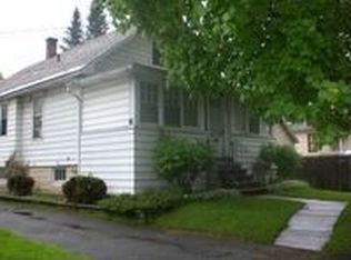 102 Wells Pl, Utica, NY 13502
