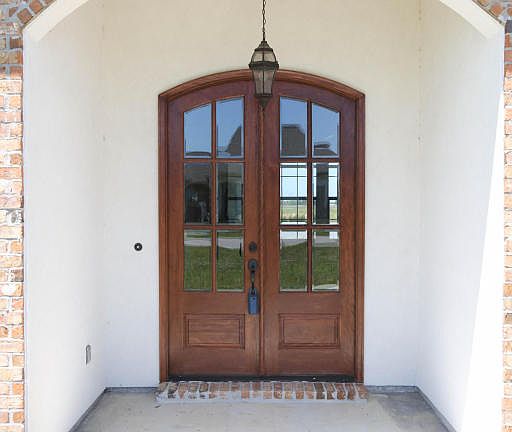 3rd image of 1004 Lakeview Dr