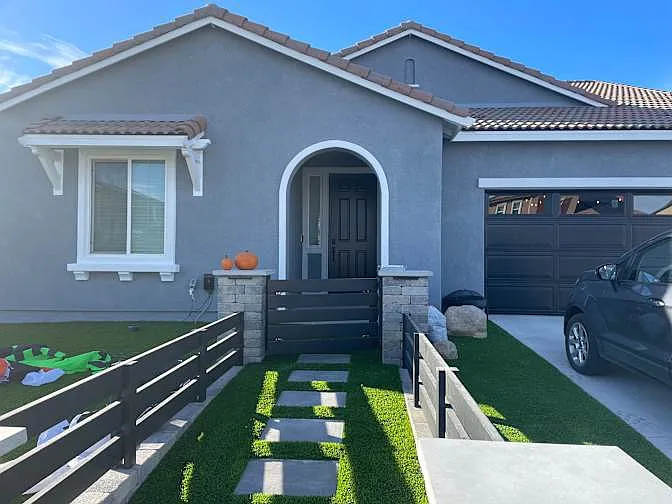 5 bed, 2416 sqft, $800 — Photo 2