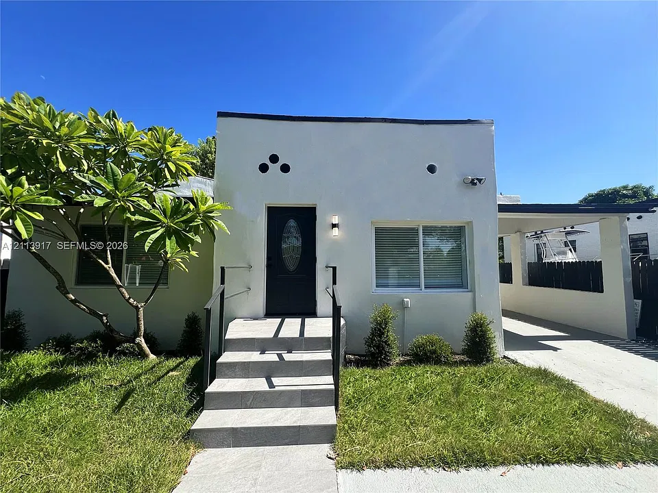 136 NW 47th St