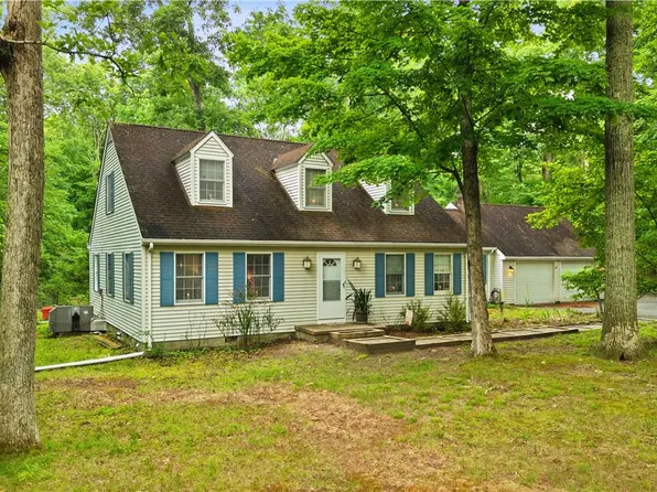 209 Remington Rd, East Stroudsburg, PA 18301