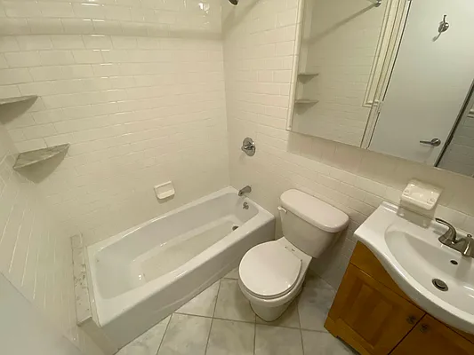 Rented by Guidance Realty Corp. | media 39