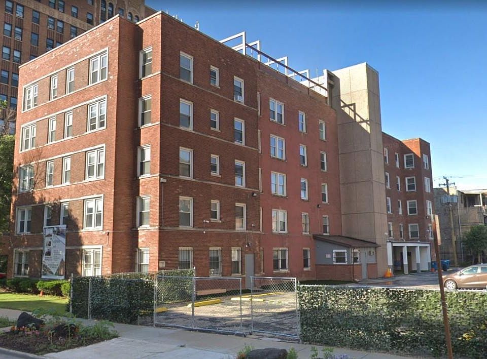 1st image of 7270-403 S Shore Dr #403