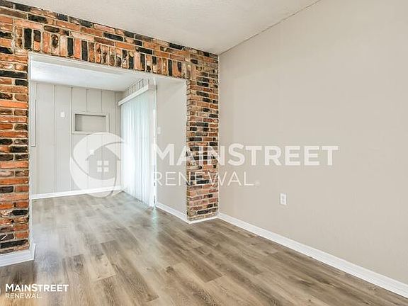 5th image of 1605 Crestlawn Ave