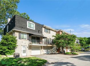 8333 Antioch Rd, Overland Park, KS 66212