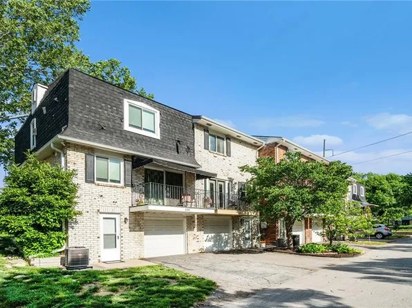 8333 Antioch Rd, Overland Park, KS 66212