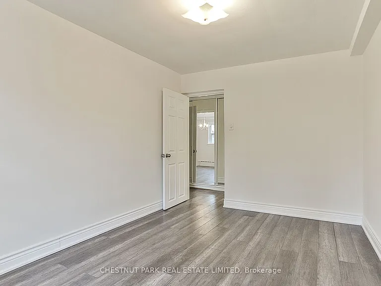 76 Walmsley Blvd #1 — Photo 21
