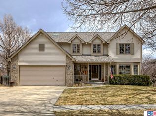 7240 Woody Creek Ln, Lincoln, NE 68516