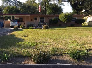 7043 King Arthur Rd N, Jacksonville, FL 32211