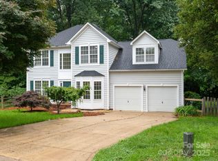 172 Foxtail Dr, Mooresville, NC 28117