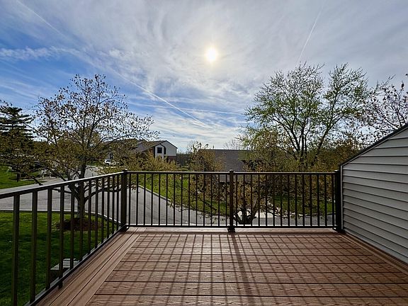 5th image of 4014 Lakepoint Ct