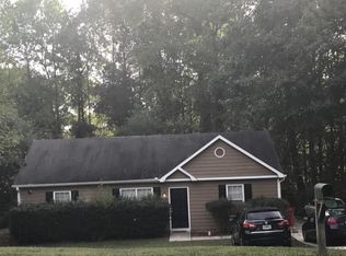 18 Cardinal Ln, Jonesboro, GA 30238