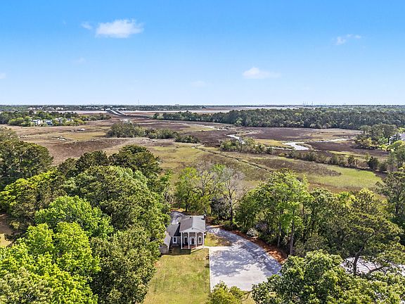 2nd image of 2340 Ashley River Rd